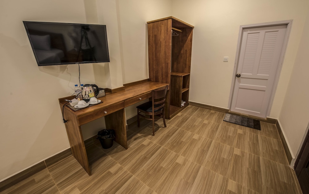 Standard Twin Room photo 2