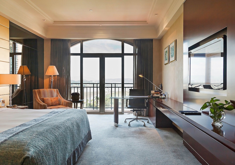 Executive Double Room, River View