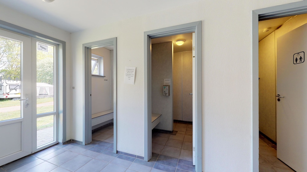 Cabin (Private Toilet) photo 2