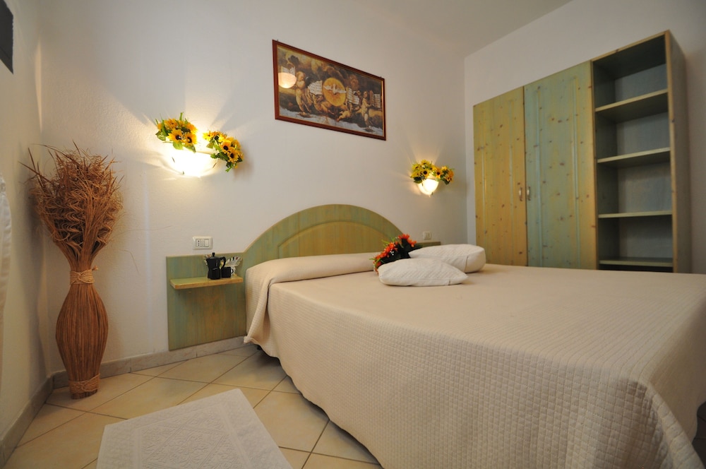 Standard Apartment, 1 Bedroom (up to 2 people) photo 3
