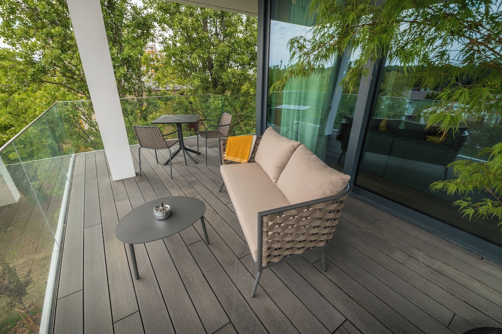 Superior Apartment, Garden View photo 2