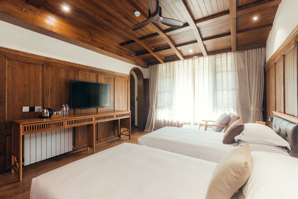 Design Twin Room photo 3