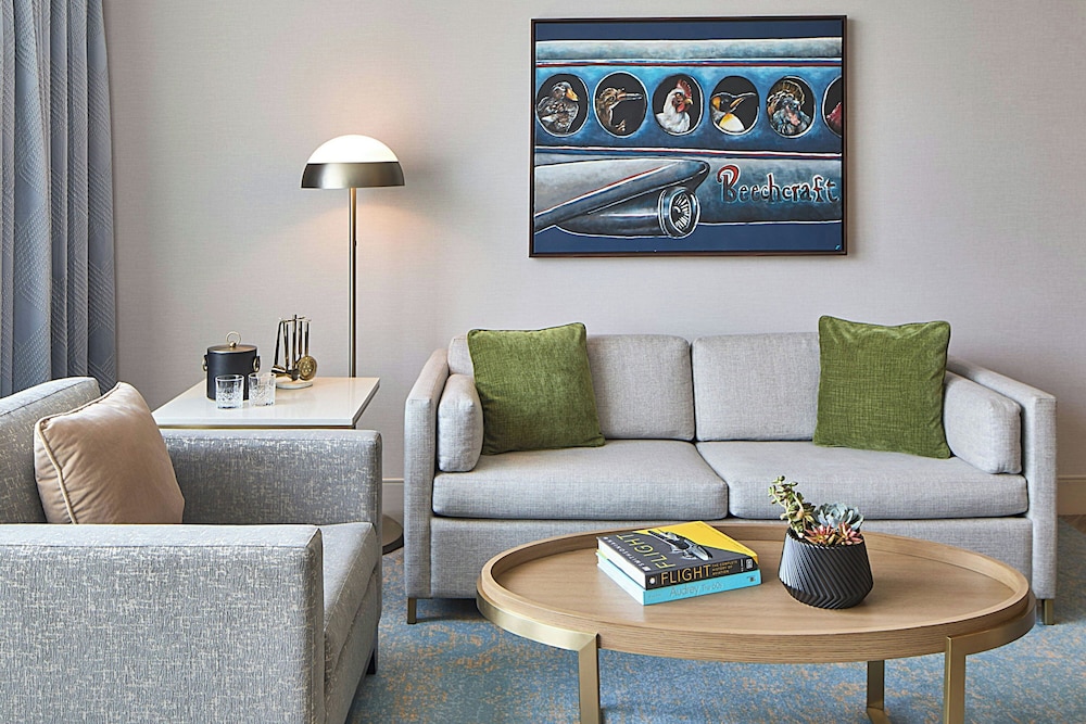 Suite, 1 Bedroom, City View