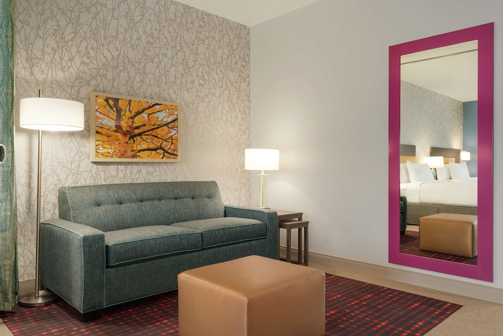 Studio, 2 Queen Beds, Accessible (Hearing) - Photo 9