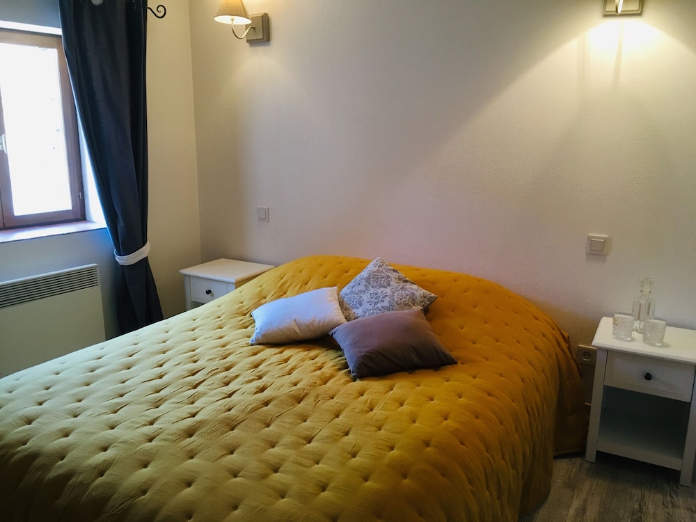 Comfort Duplex, 2 Bedrooms (Gite) photo 1