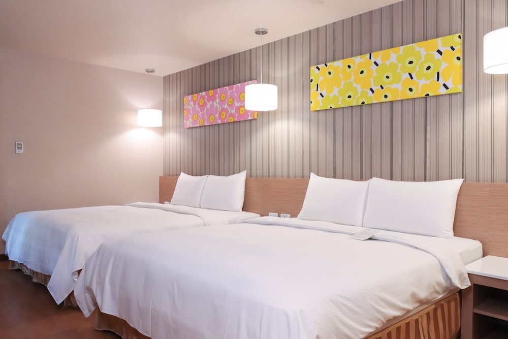 Basic Twin Room photo 3