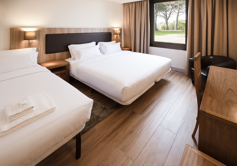 Standard Double Room With Extra Bed photo 2