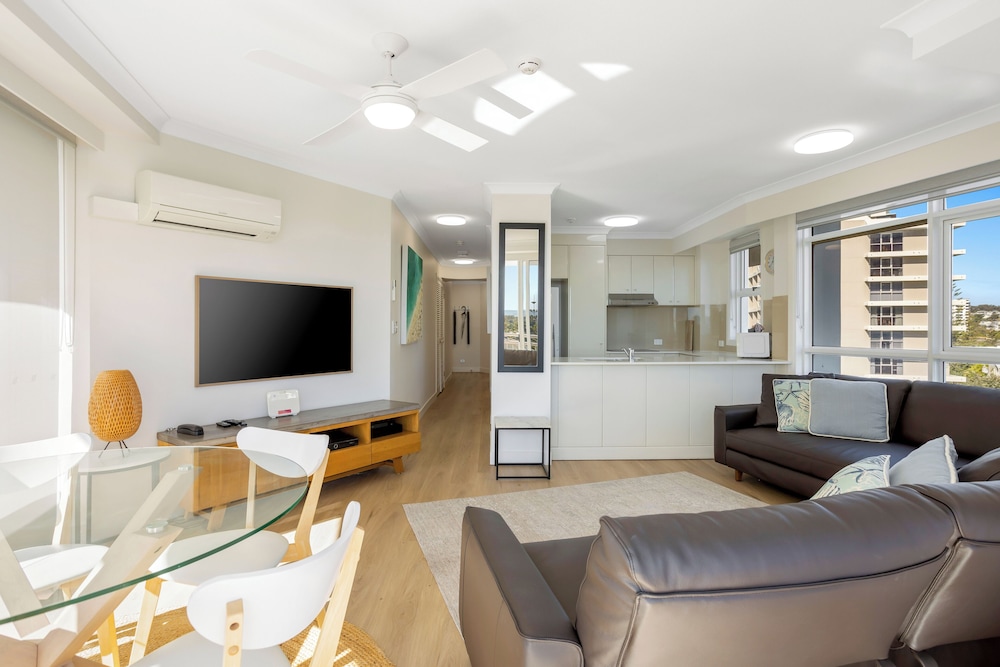 1 Bedroom Apartment - Photo 11