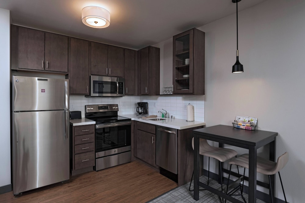 Suite, 1 Bedroom photo 3