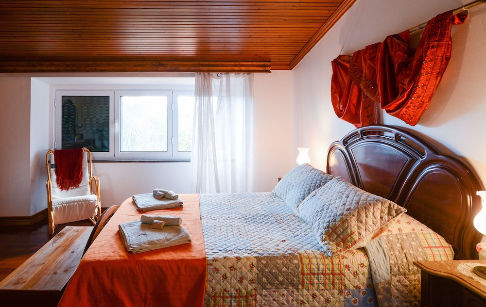 Traditional Suite, Mountain View, Garden Area photo 3