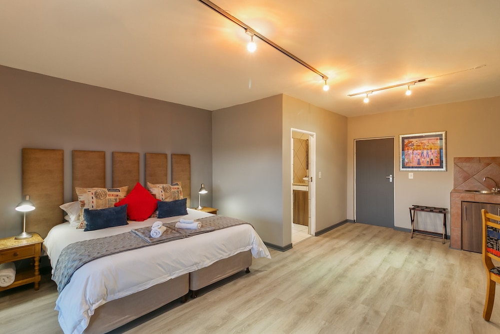 Standard Room, 1 Bedroom photo 2
