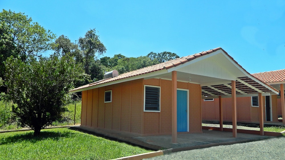 Economy Chalet photo 1