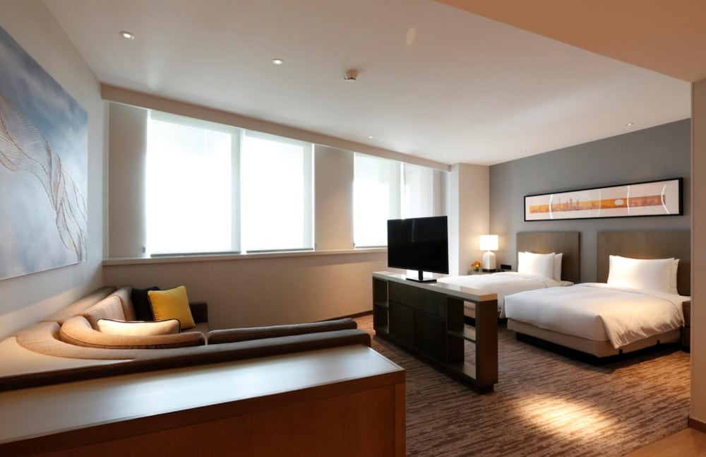 Studio, Multiple Beds