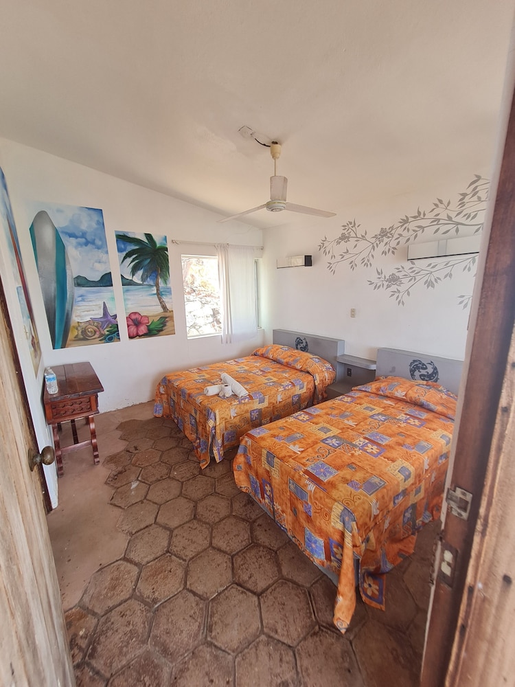Basic Triple Room, Balcony photo 1