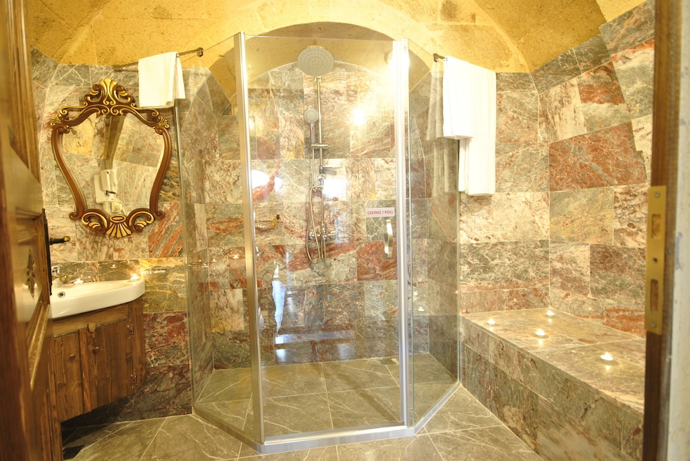 Exclusive Suite photo 2