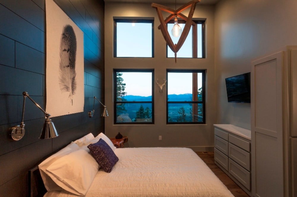 Condo, 3 Bedrooms, Non Smoking photo 2