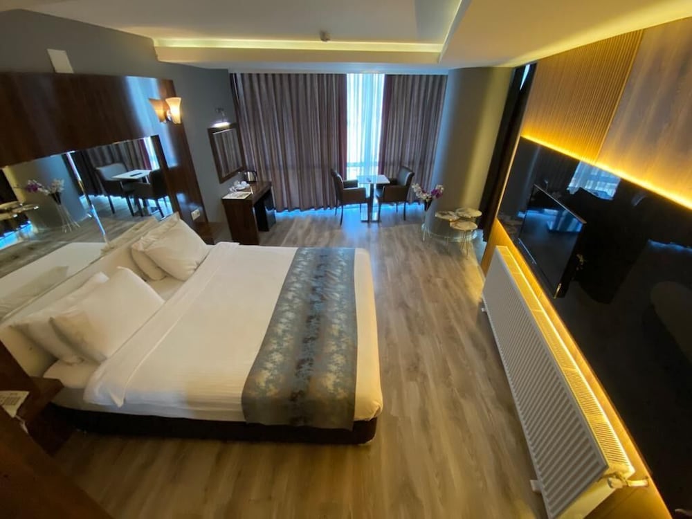 Deluxe Double Room photo 3