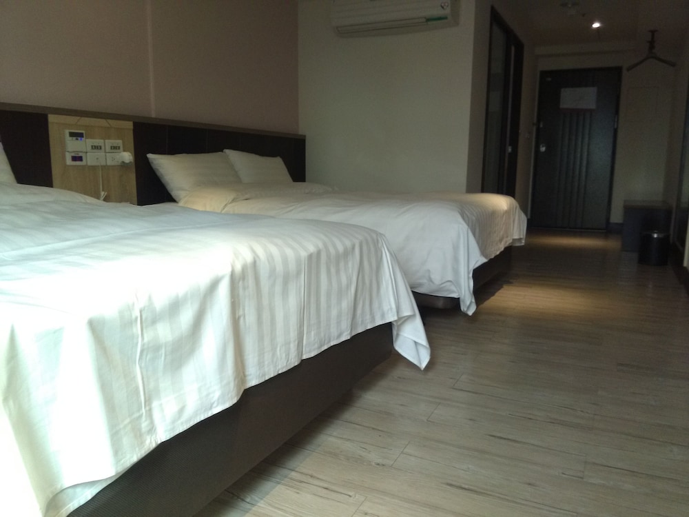 Standard Quadruple Room photo 3