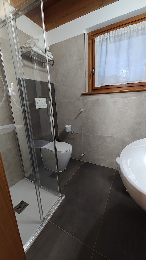 Double or Twin Room photo 3
