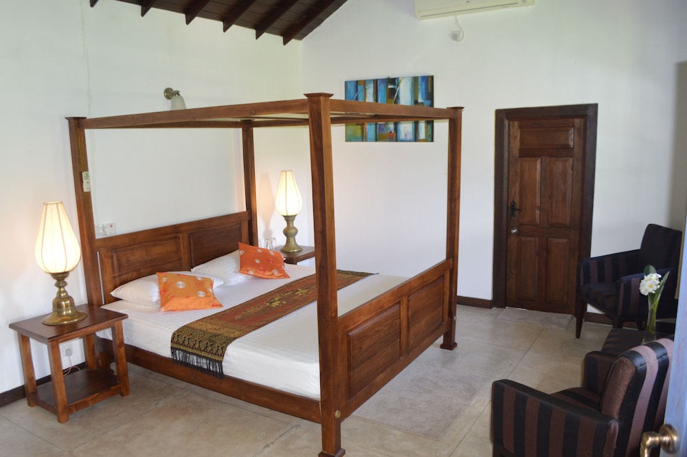Deluxe Double Room, 1 King Bed, Private Pool, Mountainside