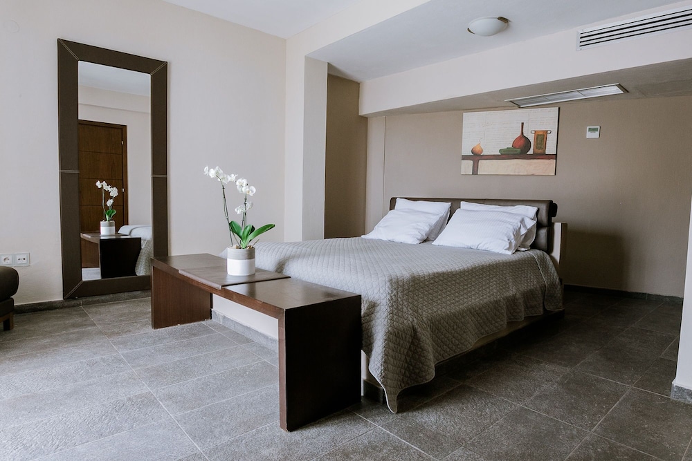 Superior Suite