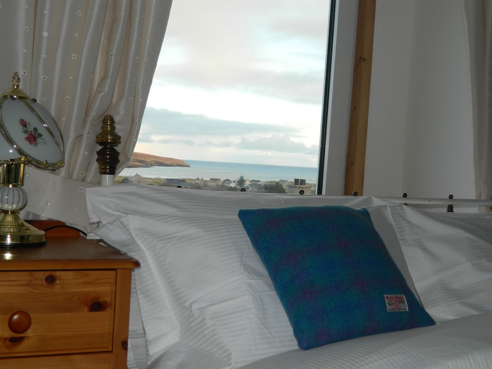 Double Room, Sea View (Room 2) photo 1