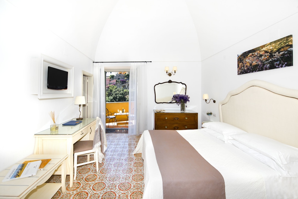 Comfort Double Room, Terrace photo 2