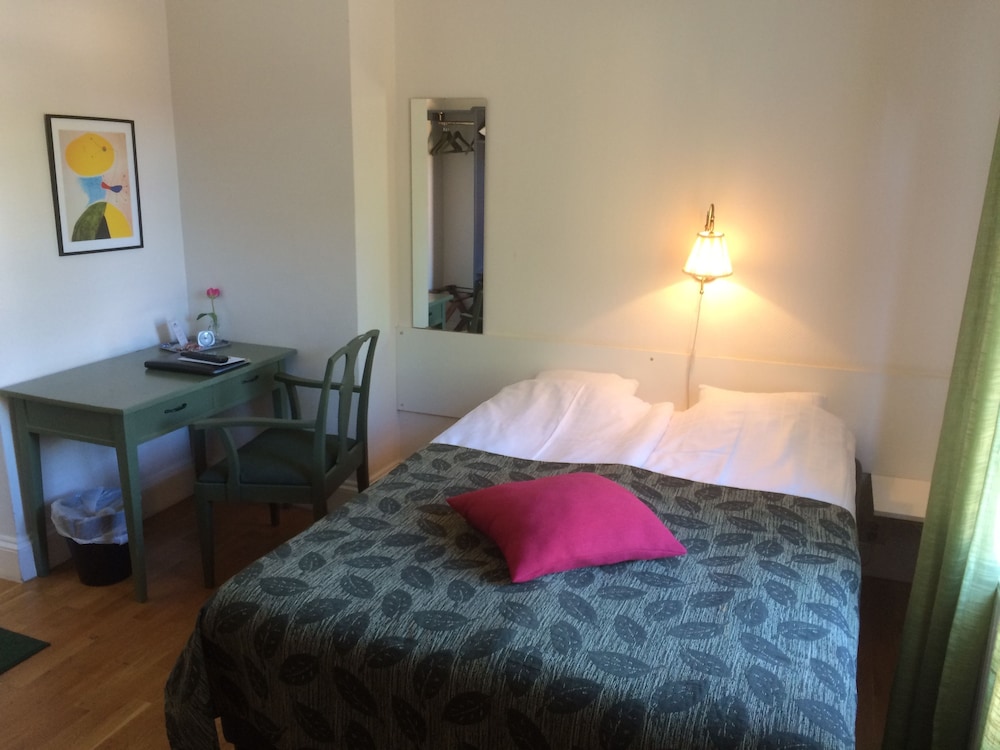 Classic Double Room, 1 Double Bed photo 2