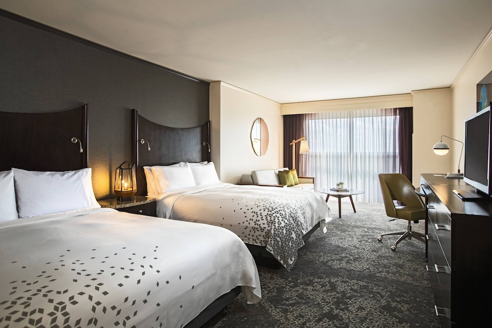 Club Room, Multiple Beds - Photo 1