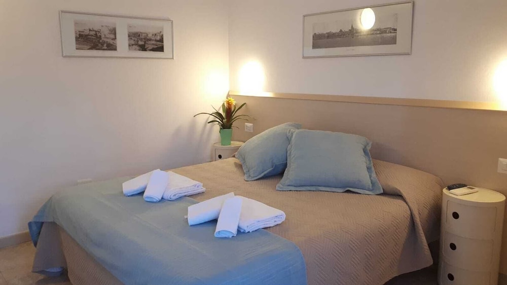 Double or Twin Room, Garden View