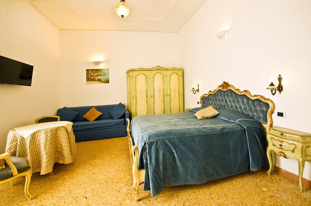 Triple Room - Photo 1