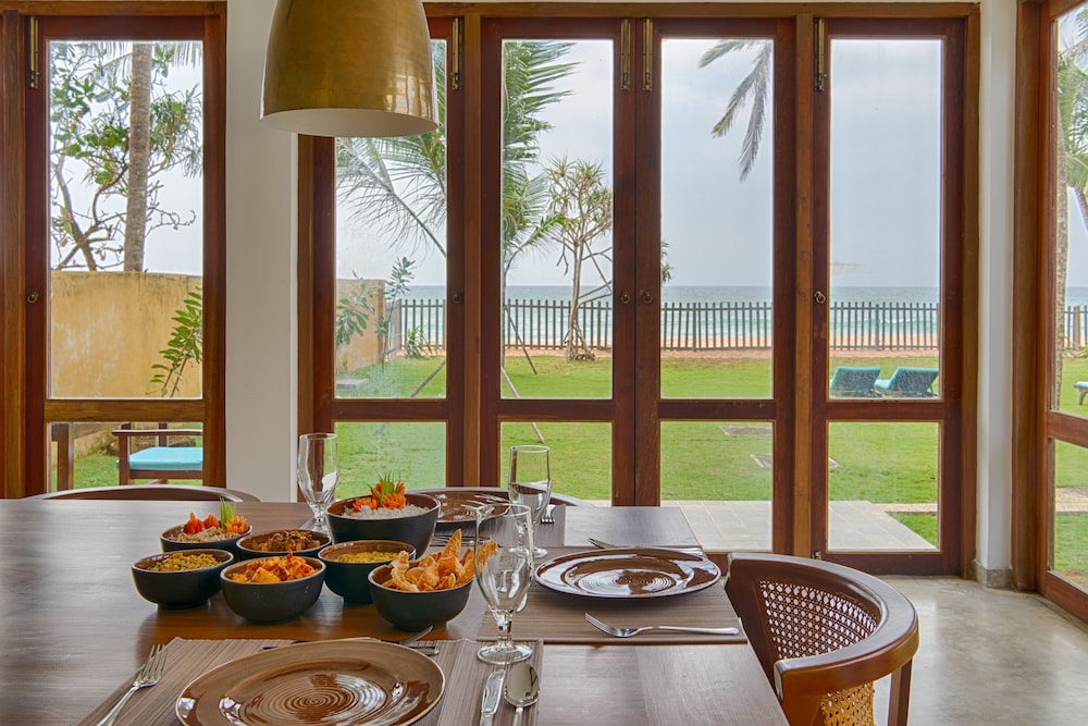 Luxury Villa photo 3