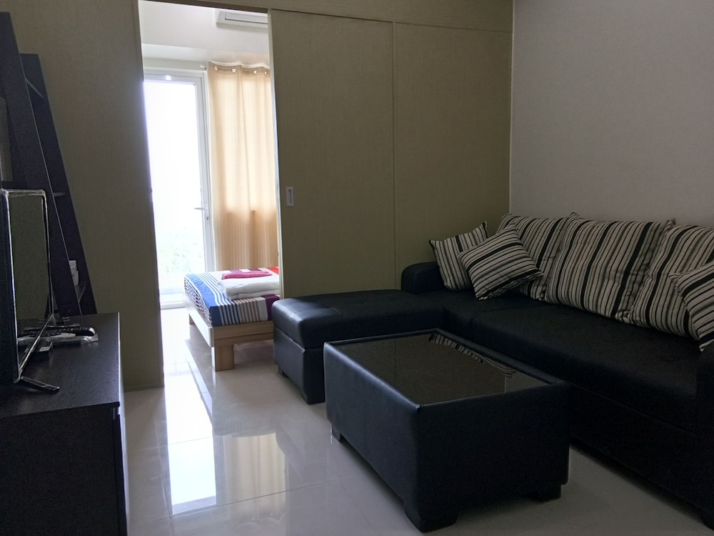 Condo, 1 Bedroom, Balcony, City View