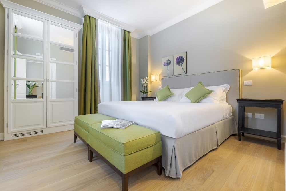 Junior Room