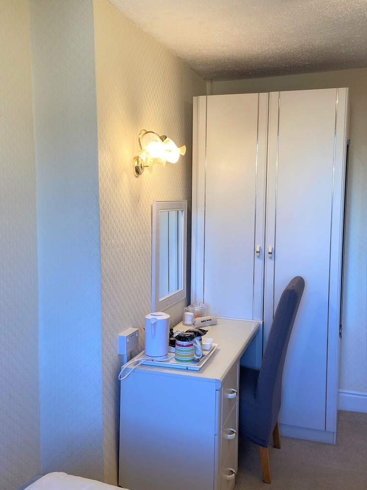 Double Room, Ensuite, Sea View (Small) photo 2