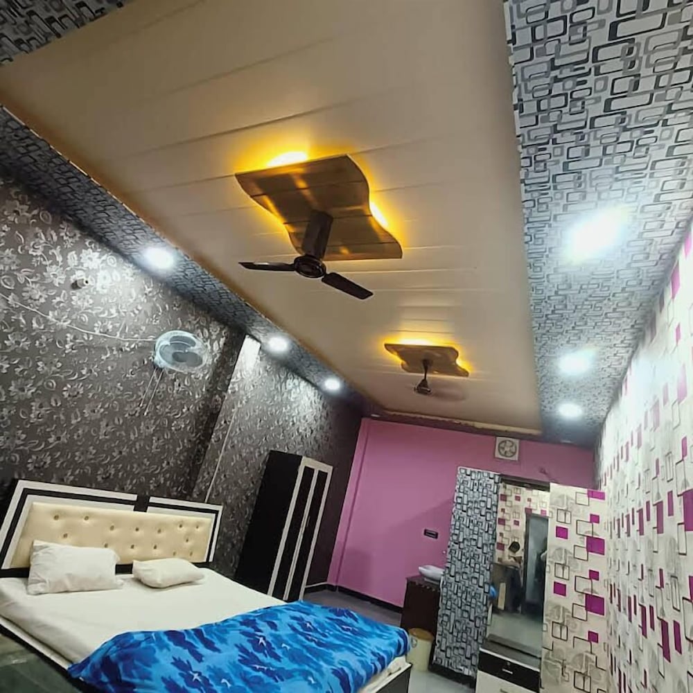 Deluxe Room, Balcony, City View photo 2
