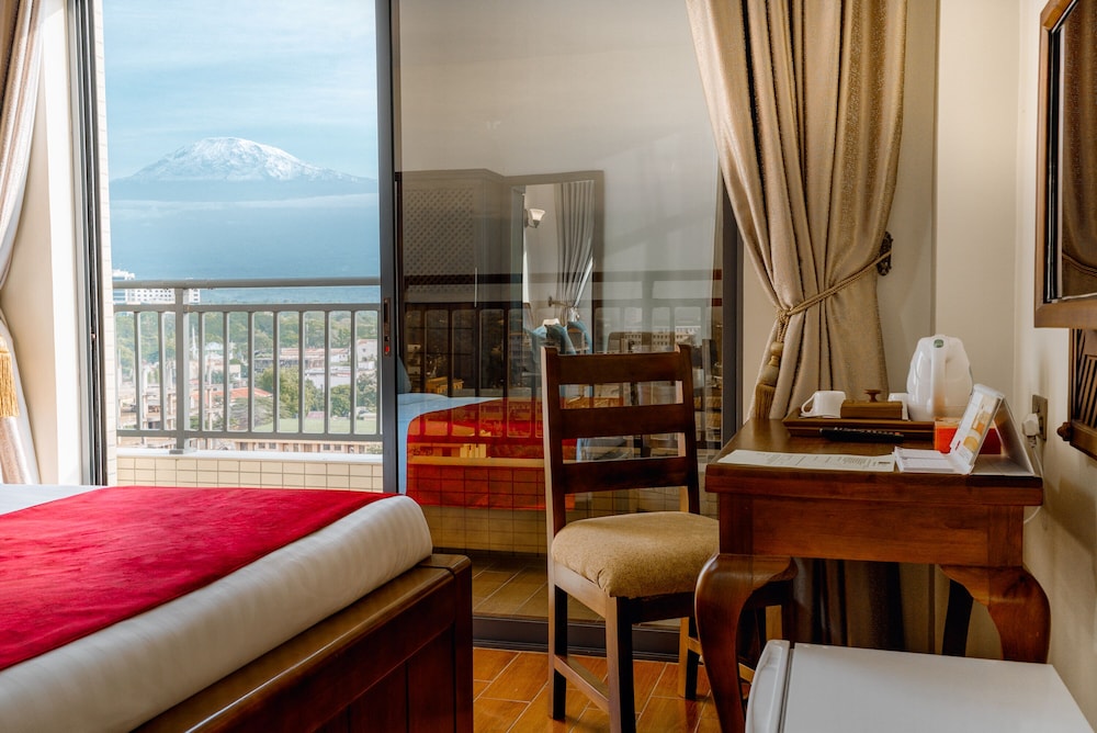 Deluxe Double Room, Balcony, Mountain View - Photo 4