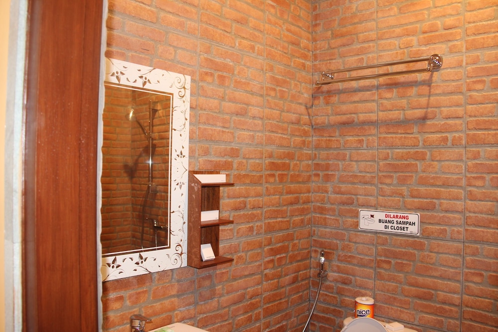 Terrace Room - Photo 17