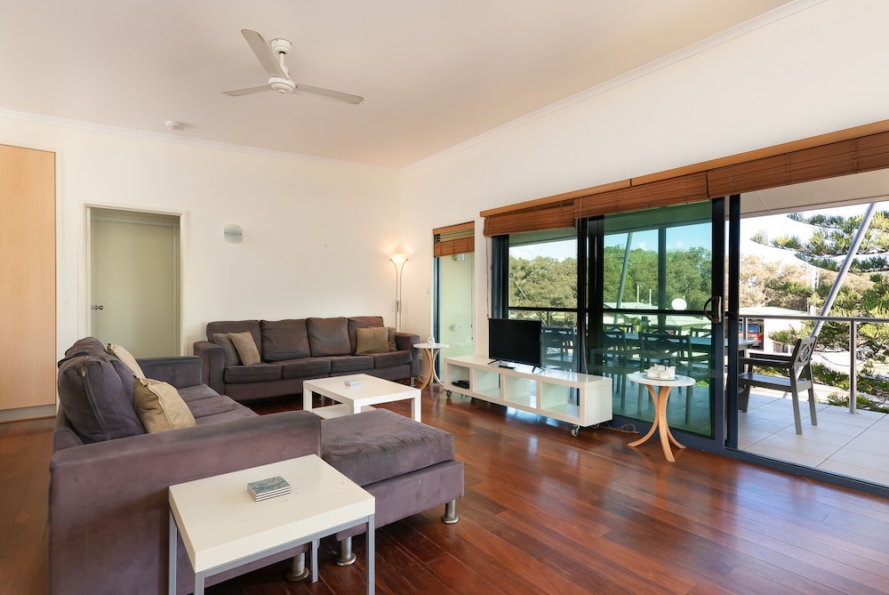 House, 4 Bedrooms
