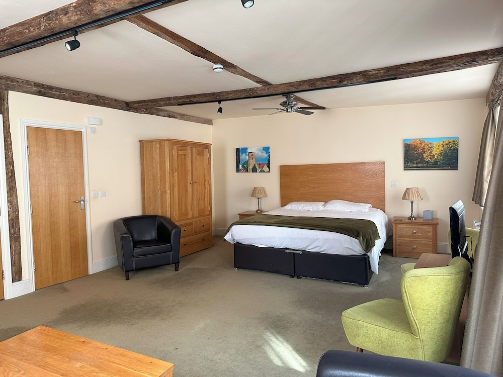 Deluxe Double Suite