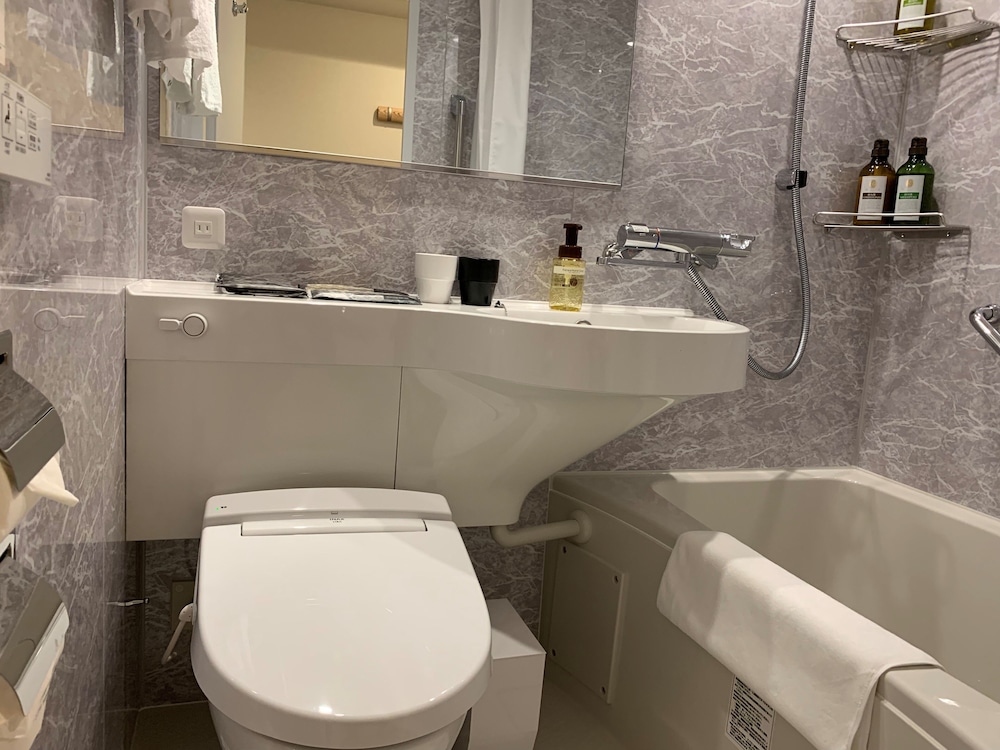 Standard Twin Room - Photo 2