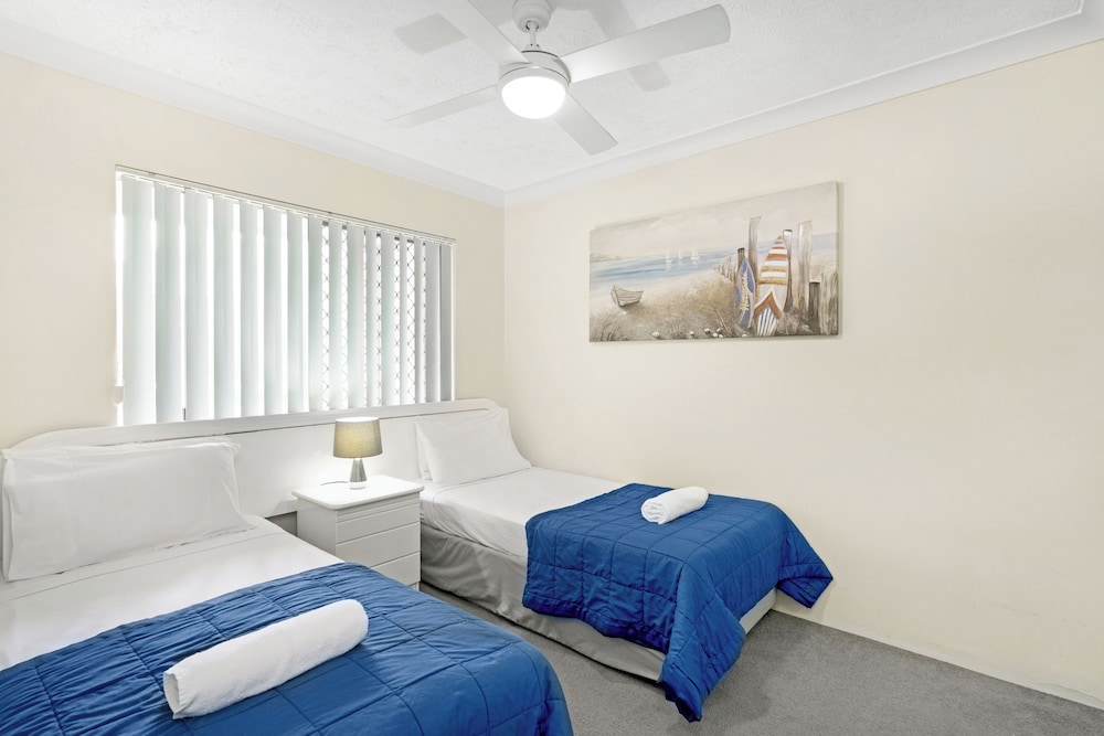Family Apartment, 2 Bedrooms photo 2