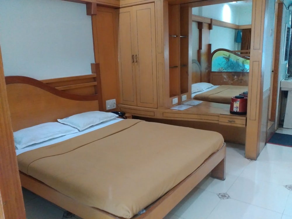 Deluxe Non - AC 2 Bedded