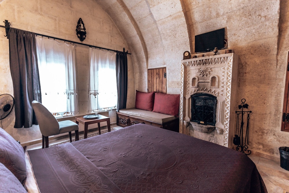 Standard Arch Room photo 3