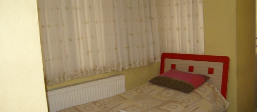 Standard Triple Room photo 2