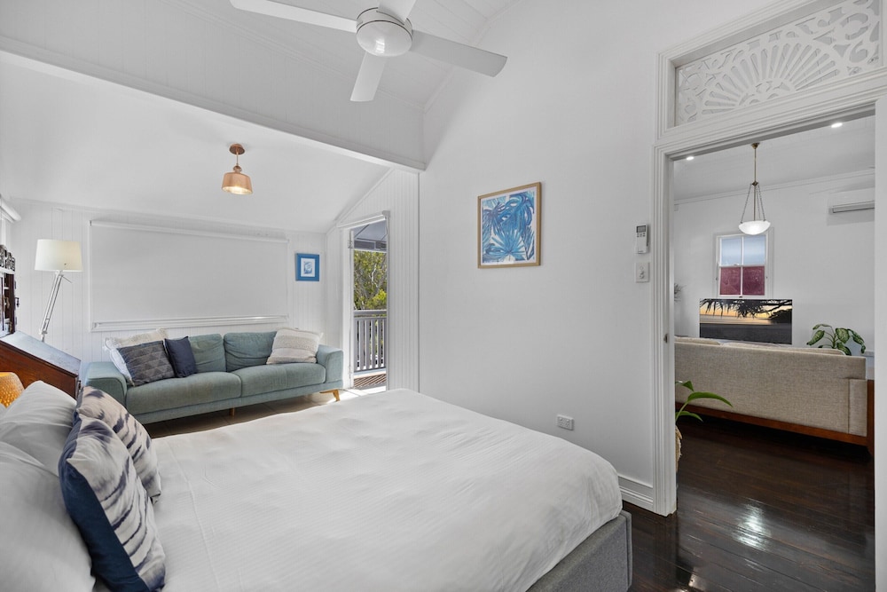 Apartment photo 3