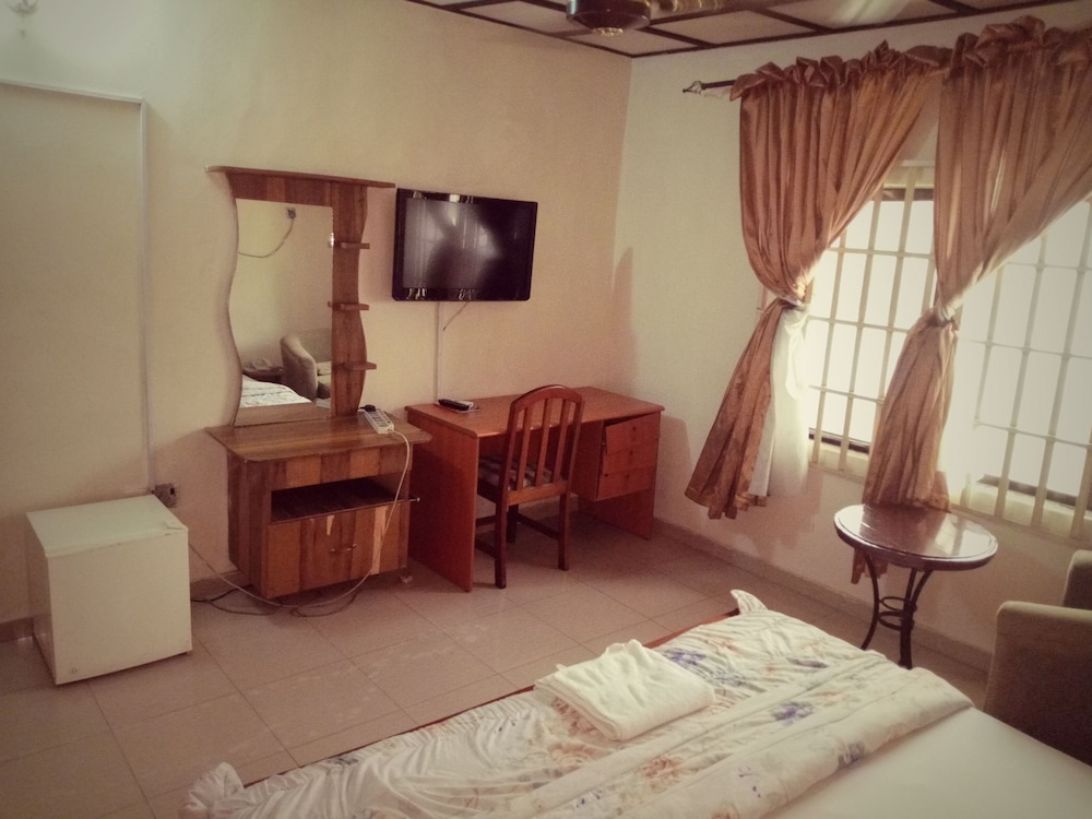 Business Suite photo 2