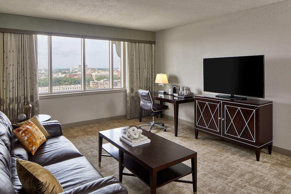 Junior Suite, 1 Bedroom (View) - Photo 1