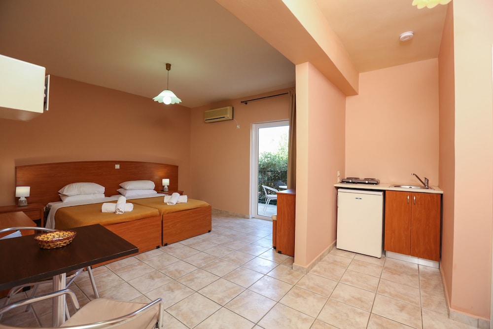 Triple Room, Sea View photo 1