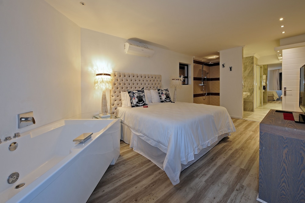 Family Suite, Sea View (Luxury) photo 1